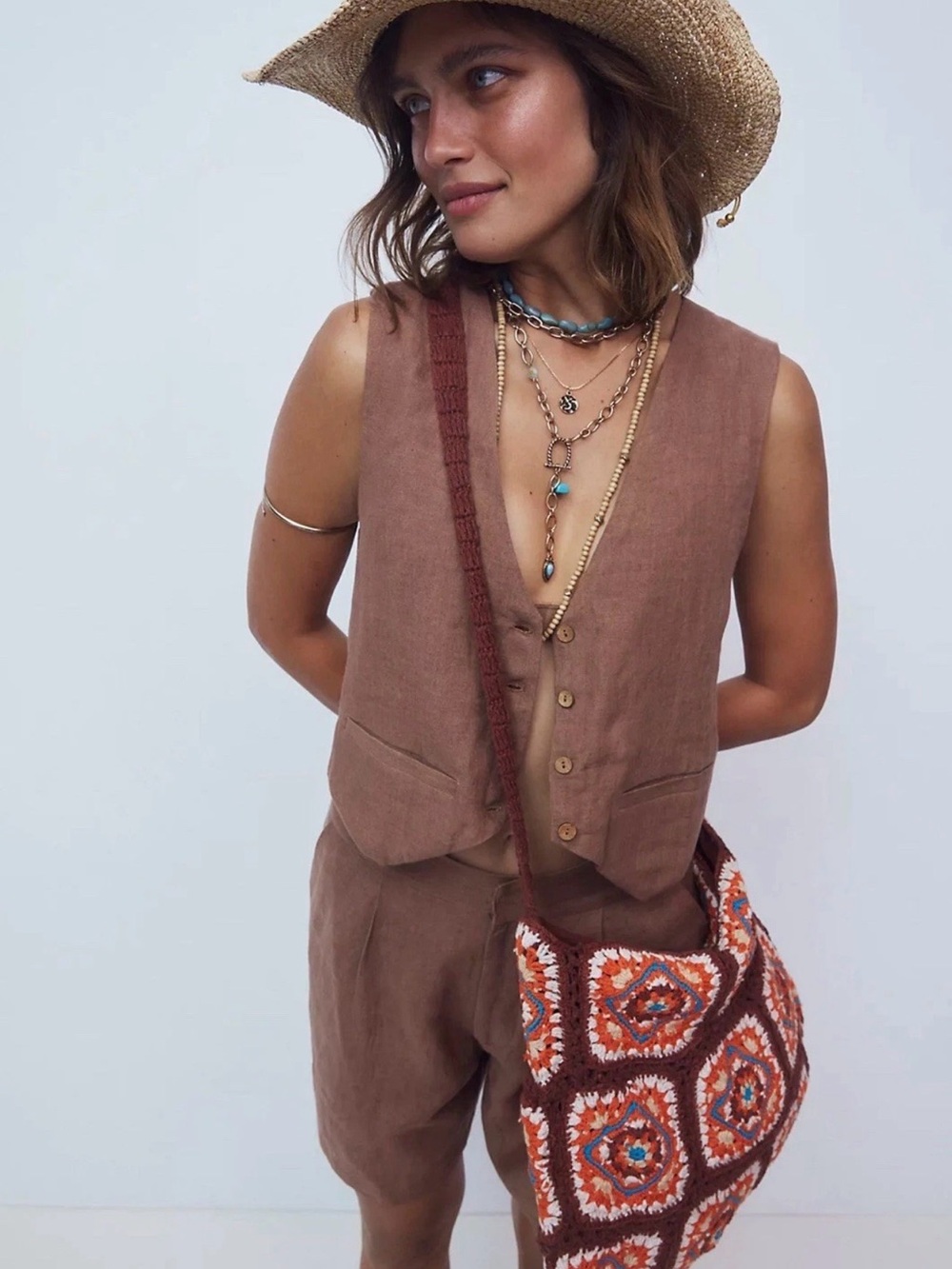 Free People HANDMADE Granny
Squares Brown Catch Me Crochet Tote